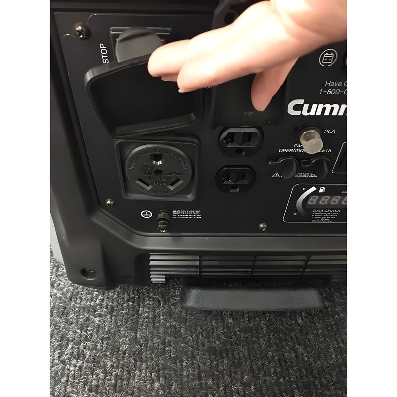 Cummins P4500i 3700W/4500W Onan A058U955 Remote Start Portable Gas Inverter Generator Scratch & Dent