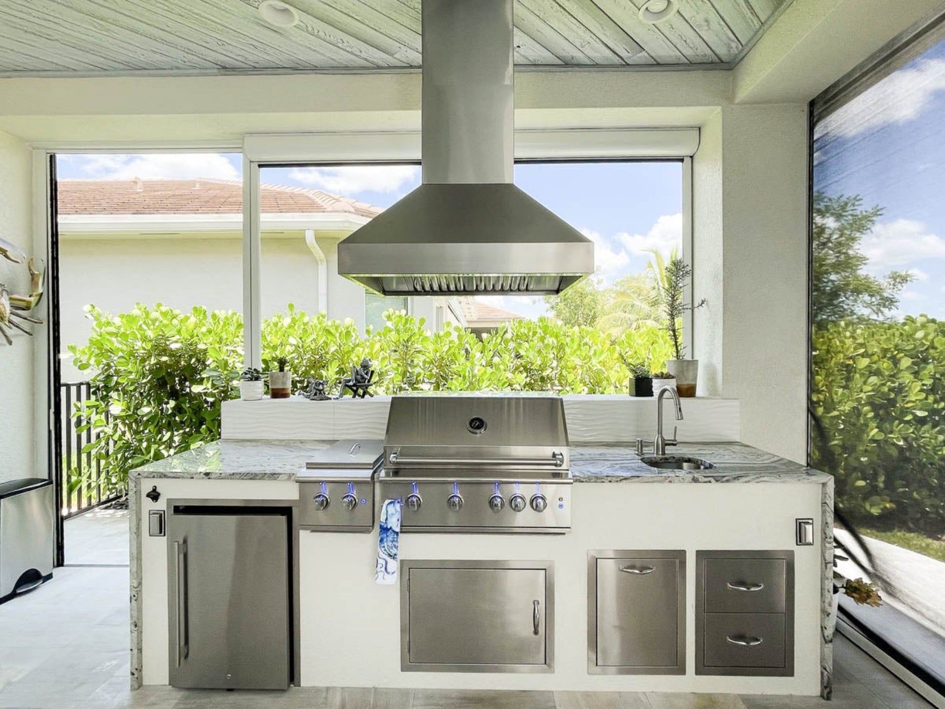 Proline Island Range Hood, Ducted, 1200 CFM, Stainless Steel Finish, Outdoor Rated Finish option Proline - PLJI 103
