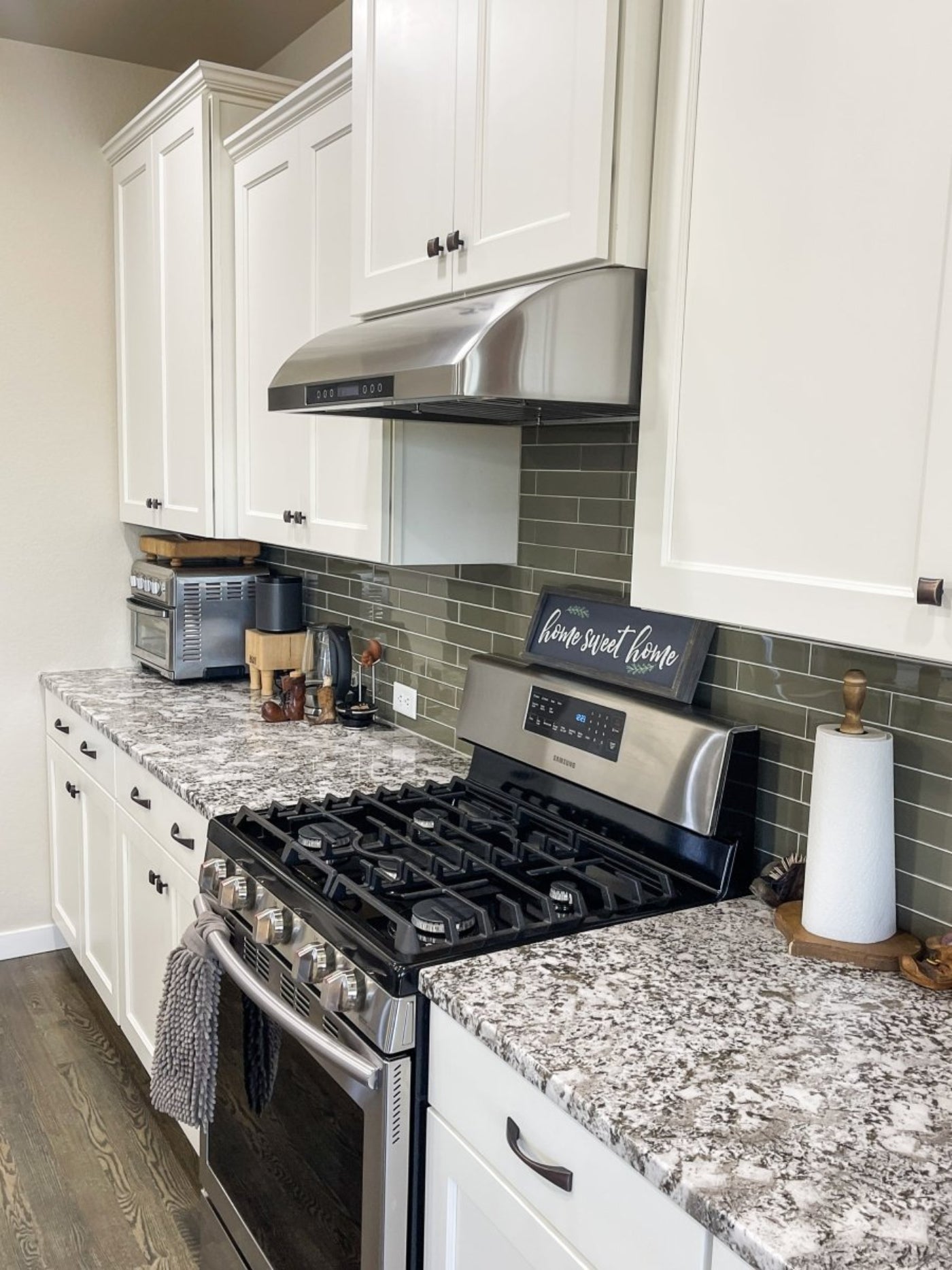 Proline Under-Cabinet Range Hood, Convertible to Ductless, 900 CFM, Stainless Steel Finish Proline - PLSW 117