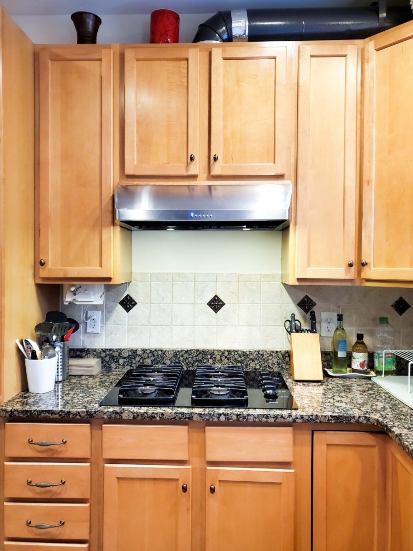 Proline Low Profile Under-Cabinet Range Hood, Ducted, 900 CFM, Modern design Stainless Steel Finish Proline - PLJW 125