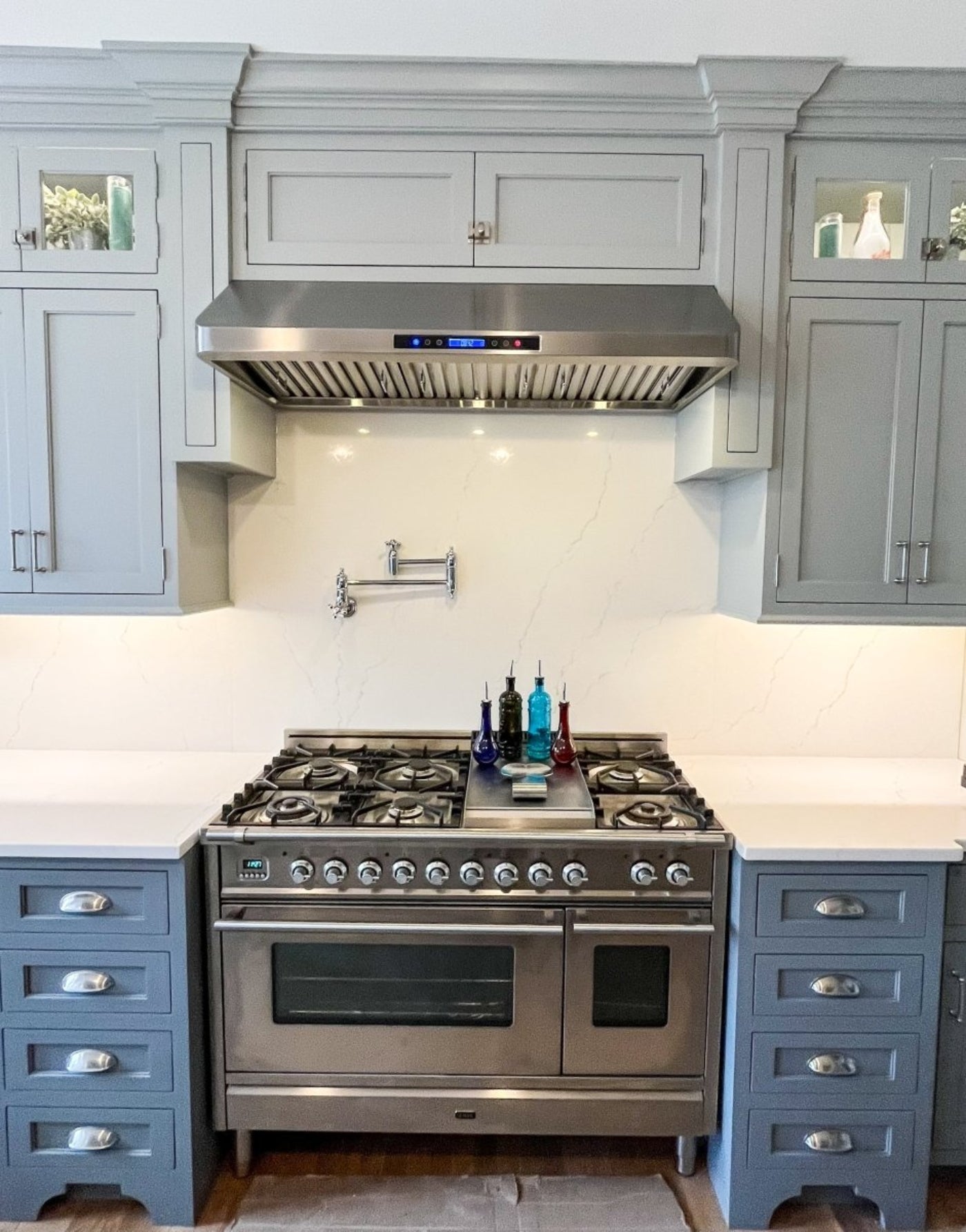 Under-Cabinet Range Hood, 900 CFM, Stainless Steel Finish Proline - PLFW 115